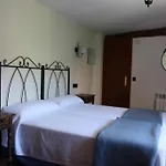 Meson Del Gallo 2* Albarracín