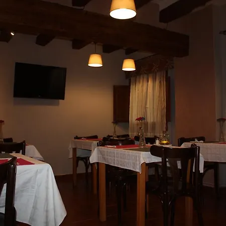 Meson Del Gallo Hotell 2*